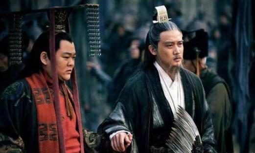 姜维跟诸葛亮相比谁厉害