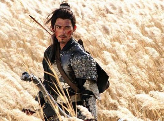 他是一介书生却成名将,威震天下八十年