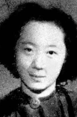 她是民国著名的“交际皇后”，遭遇两次婚变
