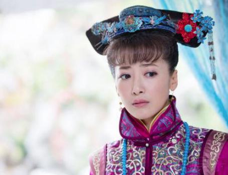 她是清朝刁蛮公主,是皇上的亲生女儿却备受宠爱