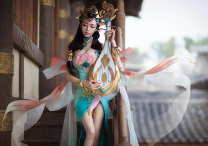 面对自己的妻子杨玉环被抢走 为何他却一点反抗都没有呢
