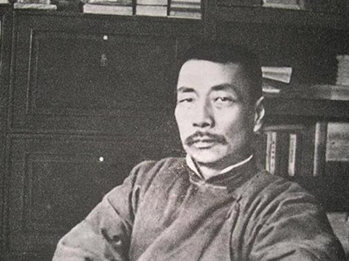 同样是被强制的婚姻,徐志摩被骂渣,鲁迅的做法却很君子