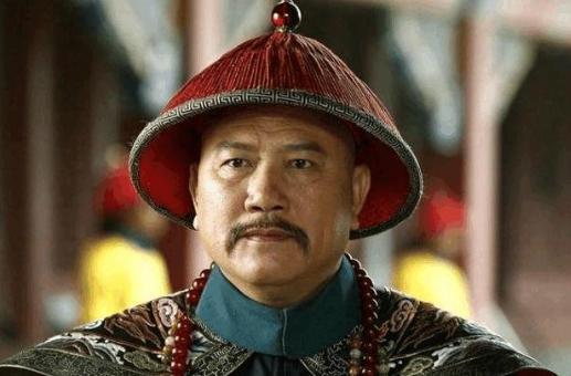 都是投清，施琅成了英雄而洪承畴就成了汉奸