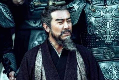 许劭看人很准。除了曹操他还评价过哪些人