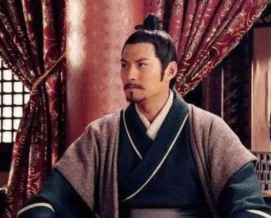 李世民当上皇帝之后，为何秦琼就开始装病