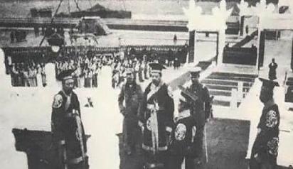 江朝宗曾经担任北洋政府总理 最后却投靠日本成为卖国大汉奸