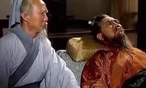 曹操杀华佗的真相是什么