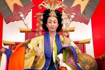 历史上出现最多太上皇的时期 总共先后出现六个