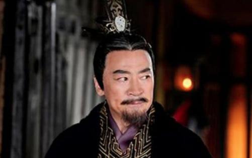 他一生辅佐三朝皇帝，去世后却被抄家