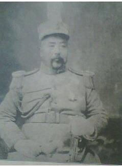 马龙潭是什么样的人
