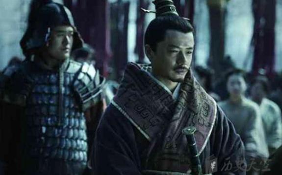刘邦给信任的人封侯,却把讨厌的人封王
