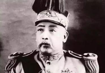 末代皇帝皇帝的存在对政局有什么影响