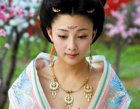 安史之乱中叛军为何要杀杨贵妃呢 杀她的原因是什么