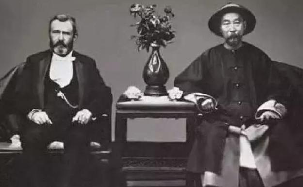 此人是清末权臣,比和珅聪明留丰富资产给后代