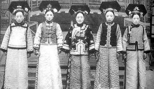 揭秘清朝皇妃避孕秘术 太监按摩驱赶“小蝌蚪”