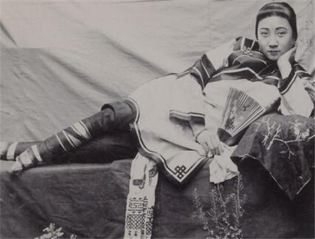 揭秘清朝皇妃避孕秘术 太监按摩驱赶“小蝌蚪”