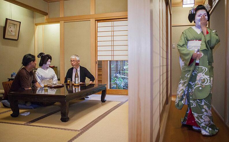 日本艺妓真实生活，卖艺不卖身到底是不是真的呢