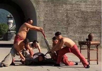 俞鸿图到底写了什么样的七个字 竟然让雍正废除腰斩