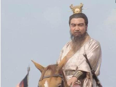 曹操为何主动放弃汉中