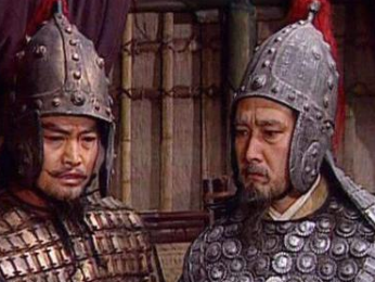 历史上关羽经常会受到箭伤，这是为何？</span>
                      