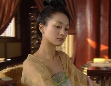 嫡长子李成器为什么甘愿把皇位让给李隆基?</span>