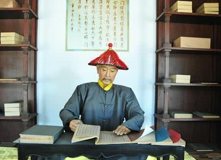 乾隆选择嘉庆继承皇位,是他一生最大的错误吗?</span>