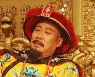 雍正继位之后立马杀死了康熙的信心腹赵昌，是为何？</span>
                      