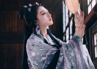鱼玄机:本是才貌双全的才女,却因打死婢女被处死</span>