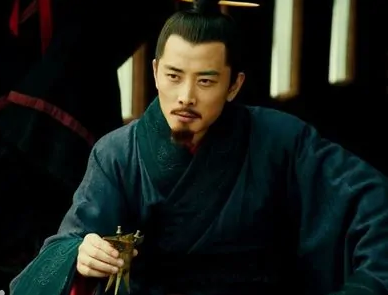 东汉末代皇帝汉献帝刘协，他在位期间经历了哪些事？</span>
                      