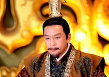司马炽是如何登基的?他登基时的西晋王朝面临着怎样的考验?</span>