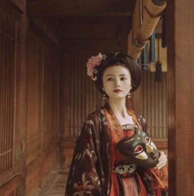 李隆基即位前后除掉了四个女人,她们分别是谁?</span>