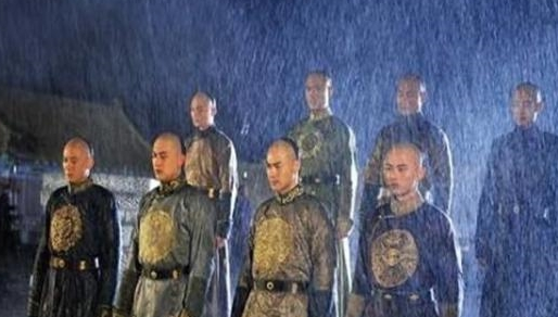 康熙最宠爱的皇子,为什么说是胤礽?</span>