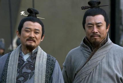 许攸作为一个谋士 曹操为什么在用人之际将他杀了</span>
