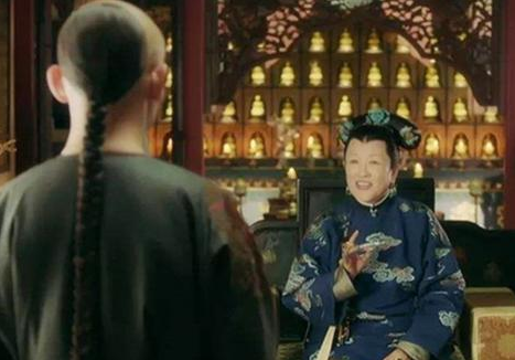 乾隆能将清朝带上巅峰时期 乾隆是怎么做到的</span>