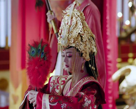 从皇后到太后再到公主，杨丽华的身份为何会有如此奇特的转变？</span>
                      