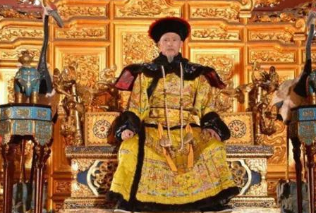 嘉庆上位后就马上处死和珅 嘉庆到底忍了和珅多久时间</span>