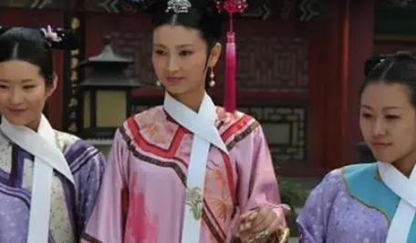 康熙当初先后娶了四对姐妹花 她们分别是谁</span>