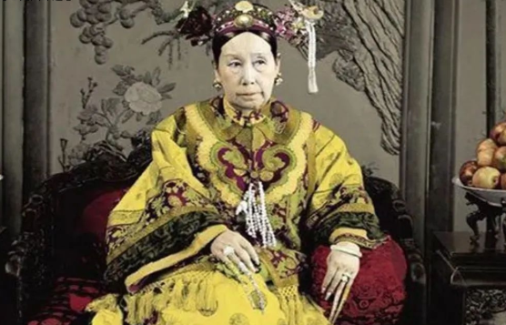 慈禧写的唯一一首诗,你读过吗?</span>