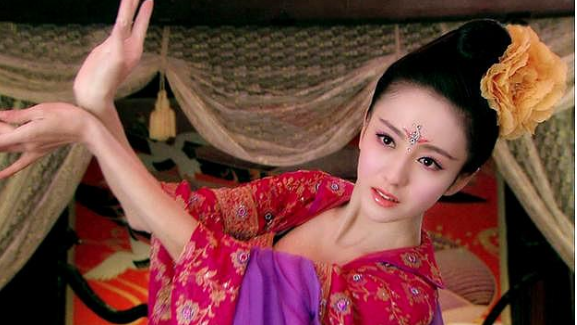汉成帝刘骜究竟有多宠爱赵氏俩姐妹?</span>