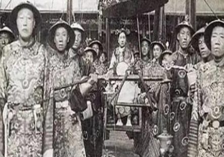 慈禧死后李莲英为什么只活了三年之久 李莲英究竟遭遇了什么</span>
